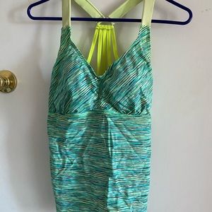 Swimsuit top with adorable back